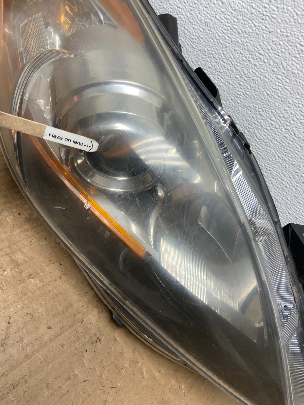 2010 - 2013 Mazda 3 Halogen Right Passenger Rh Side Headlight AB6588 DW4