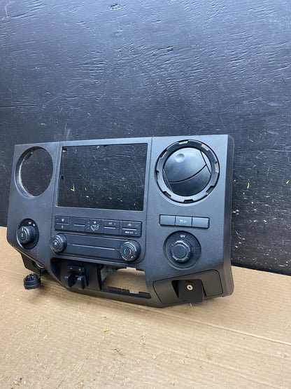 2008-2010 Ford F250 F350 Radio Climate Control Radio Dash Bezel Trim Panel W18881