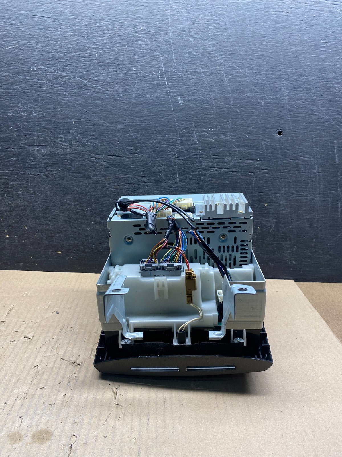 2000 to 2003 Nissan Maxima Radio Stereo AMFM CD Player AI4789 DG3