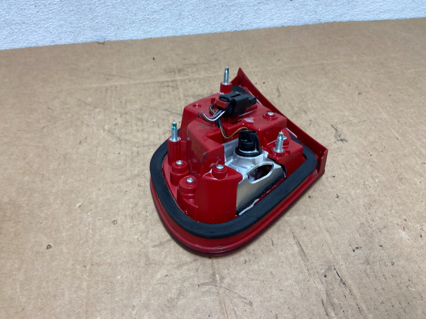 2011 to 2016 Volkswagen Eos Left Driver LH Inner Tail Light ad6261 DG5
