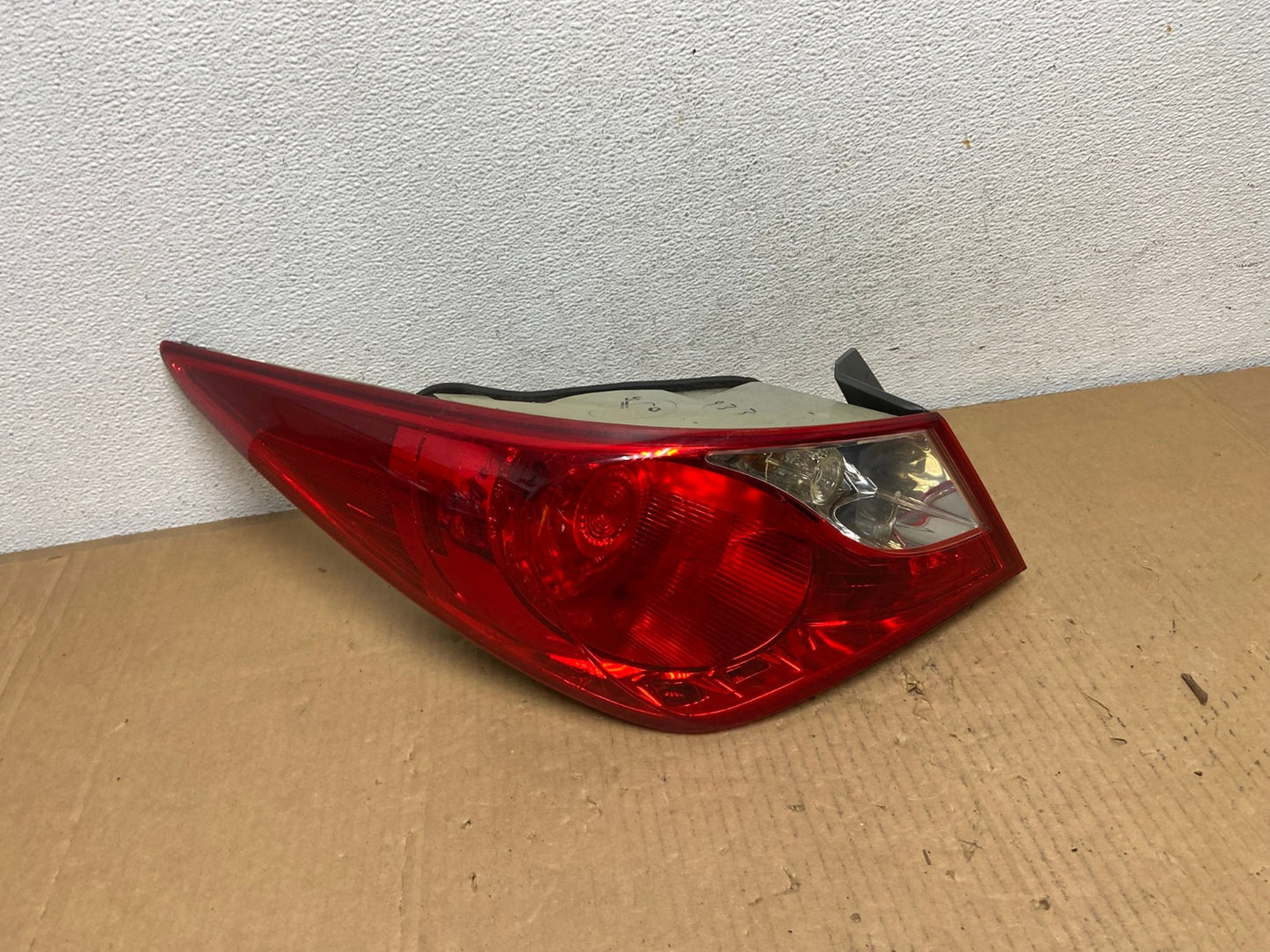 2011 2012 2013 Hyundai Sonata Left Driver LH Side Tail Light AD0926 LK0