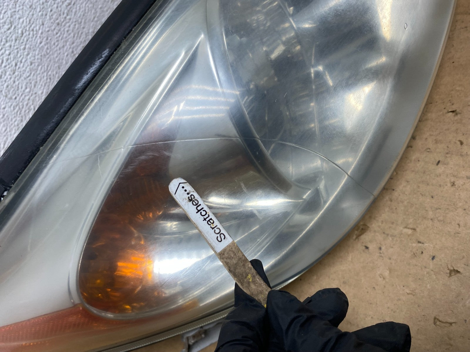 2002 to 2004 Toyota Camry Halogen Headlight Right Passenger Rh AC8619 DW3