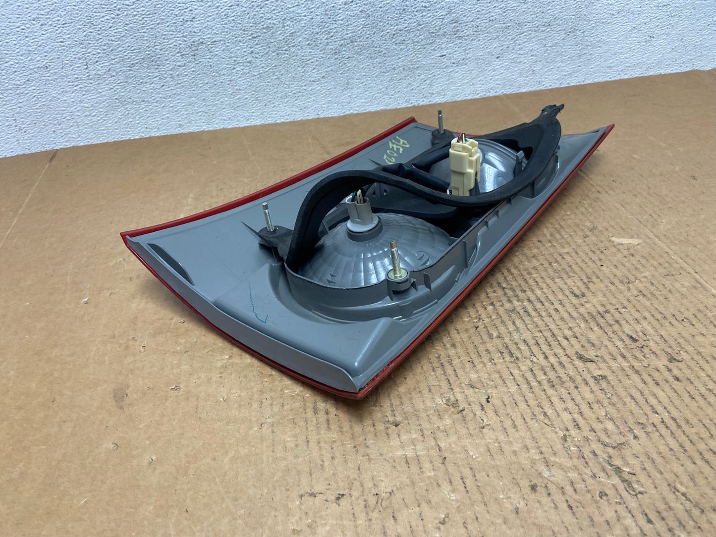 2006 - 2010 Toyota Sienna Right Passenger Side Rh Inner Tail Light AE0231 LK6