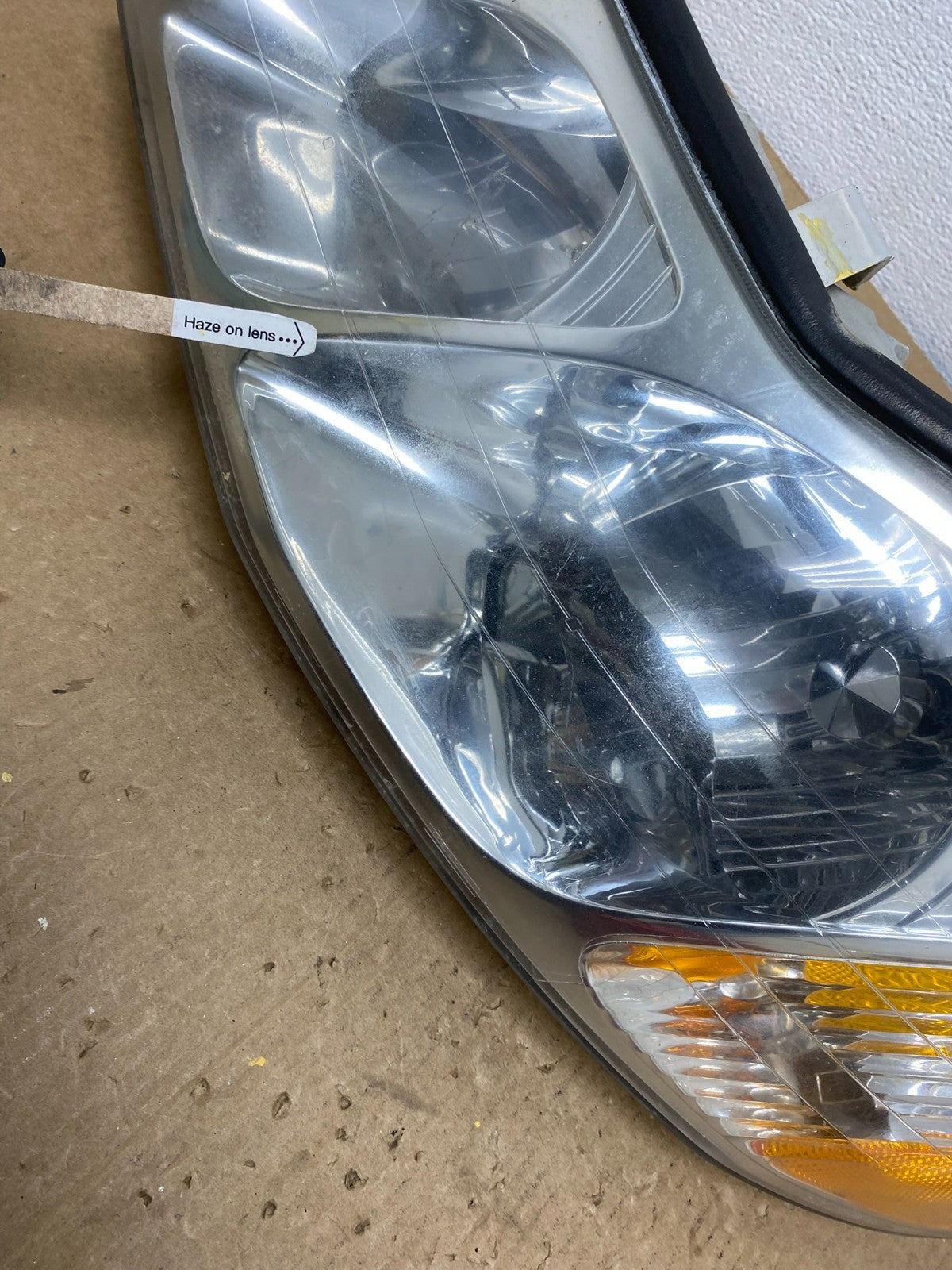 2000 to 2004 Toyota Avalon Halogen Left Driver LH Headlight Oem AC1364 DW4
