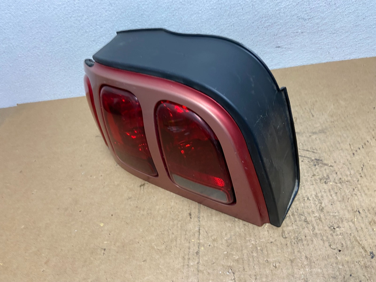 1996 1997 1998 Ford Mustang Left Driver LH Side Tail Light Oem AC3665 DW1