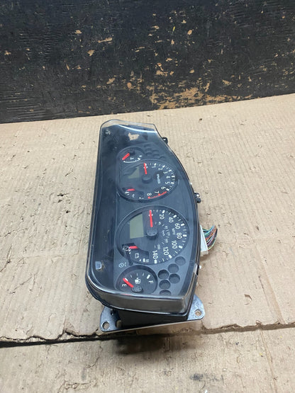 2005 Nissan Xterra Frontier Speedometer Cluster Gauge OEM X8075 DG3