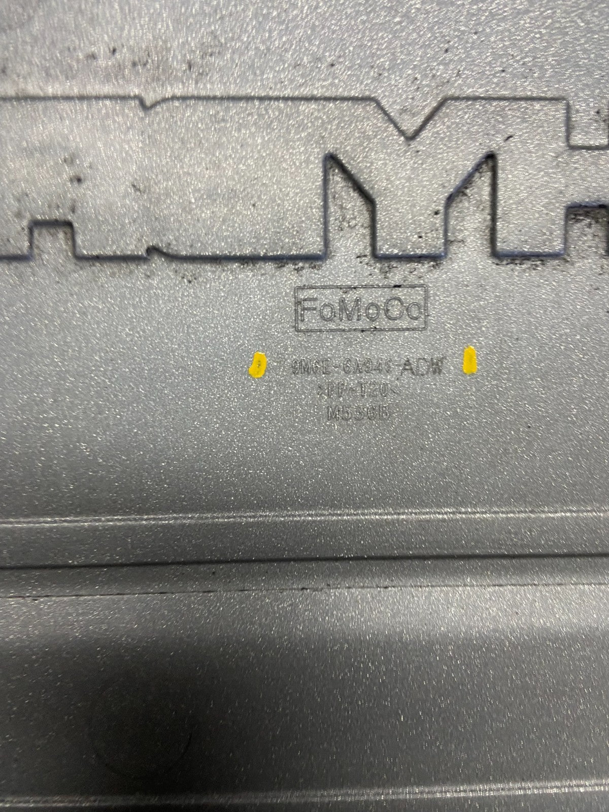 2009 to 2012 Ford Escape Engine Cover 9m6e-6a949-adw R7127 DG8