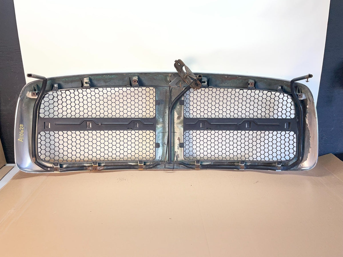 2002 2003 2004 2005 Dodge Ram 1500  Upper Front Grill Grille ai0625 DG3