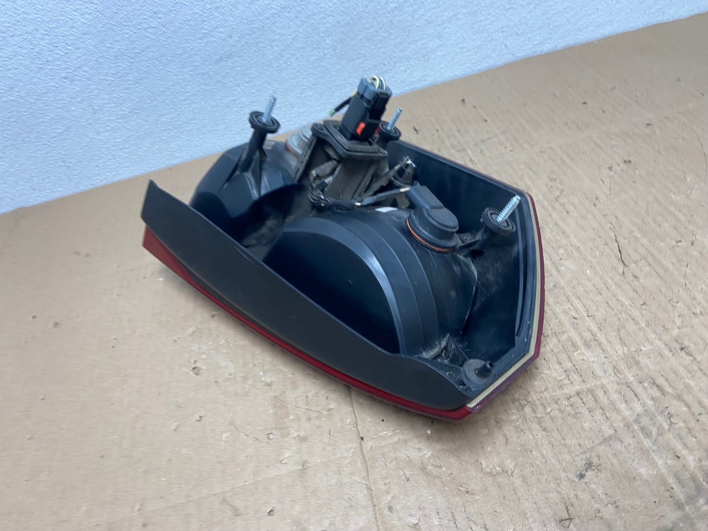 2005 2006 2007 Chrysler 300 Right Passenger Rh Side Tail Light AD2448 LK5