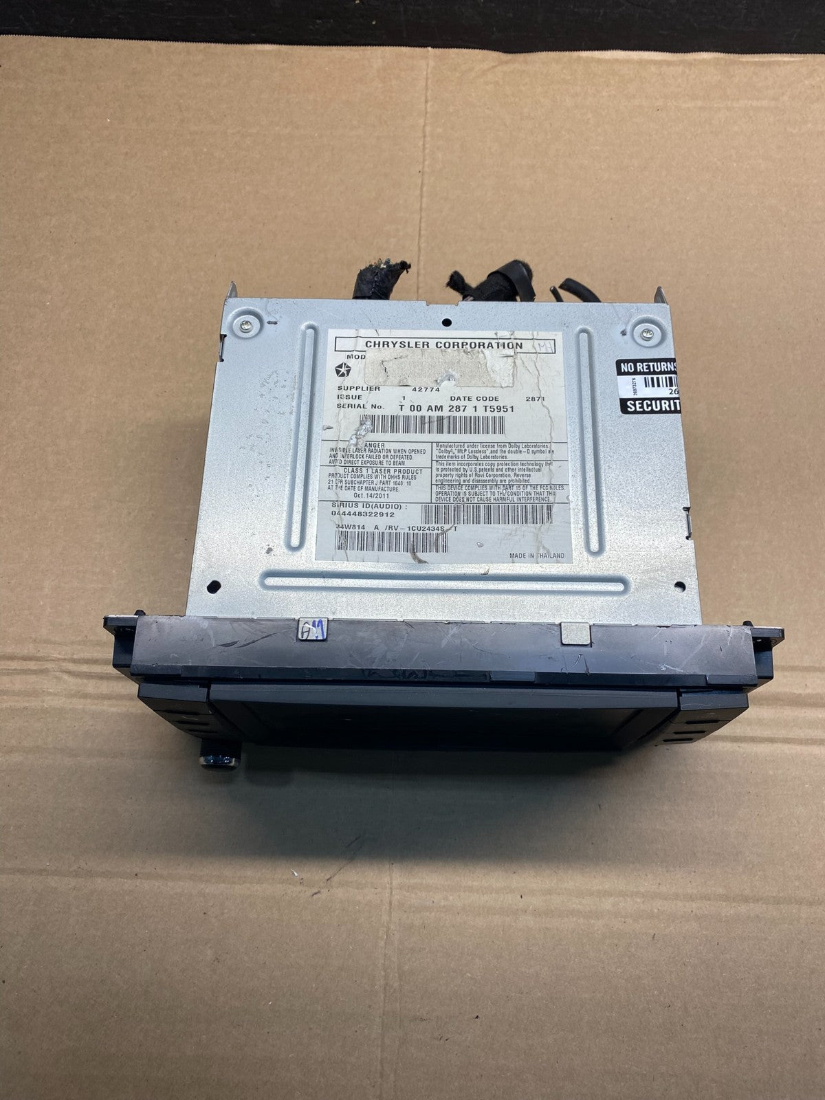 2011-2016 Chrysler Town Country Screen Display Player Satelite Radio ae9925 DG4