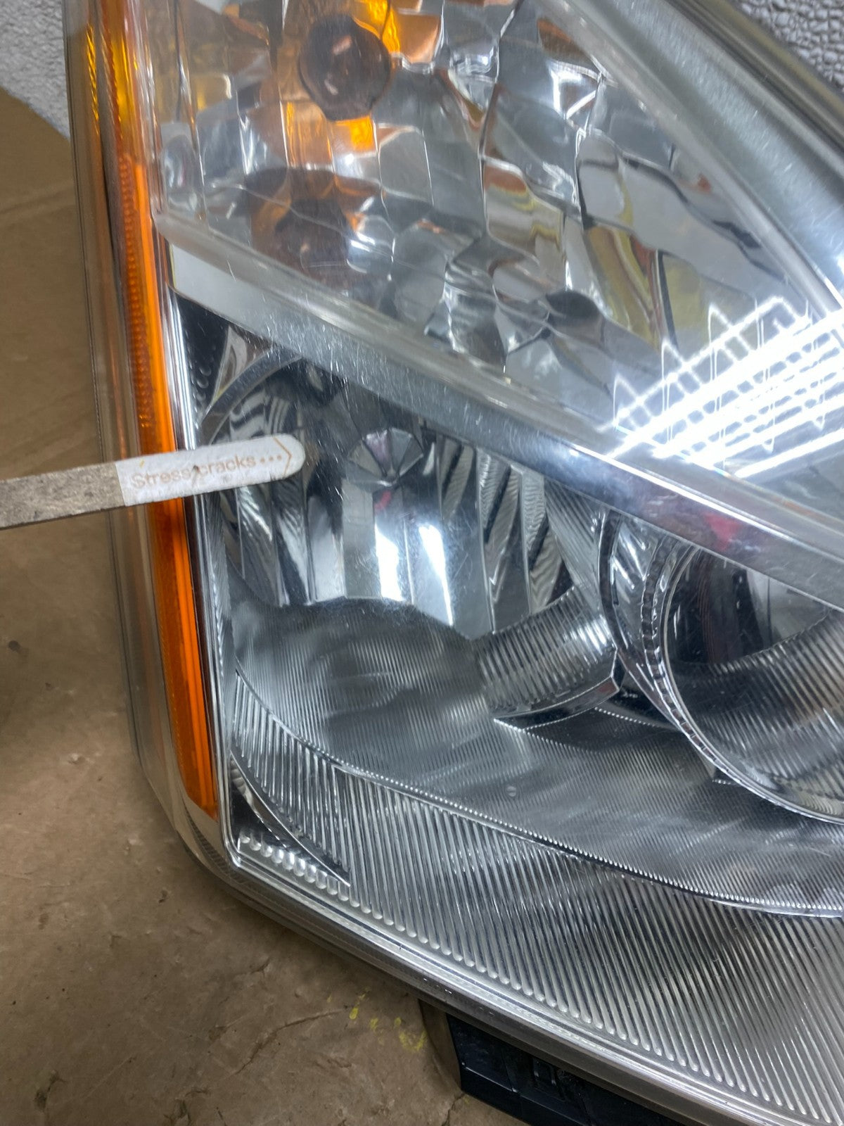 2009-2013 Nissan Rogue Left+Right Side Set Halogen Headlights V6014 DW9