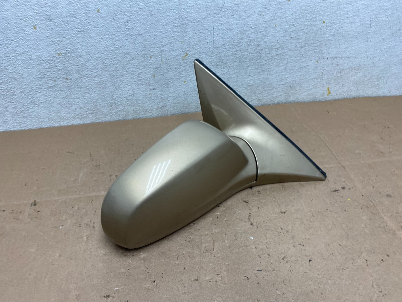2004 to 2006 Suzuki Verona Right Passenger View Door Mirror M3893 DG2