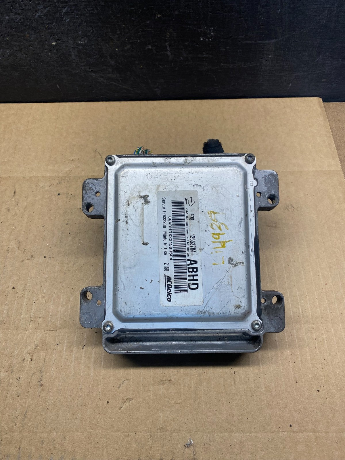 2010 - 2013 GMC Sierra 5.3L Engine Control Module ECM ECU ag9560 DG1