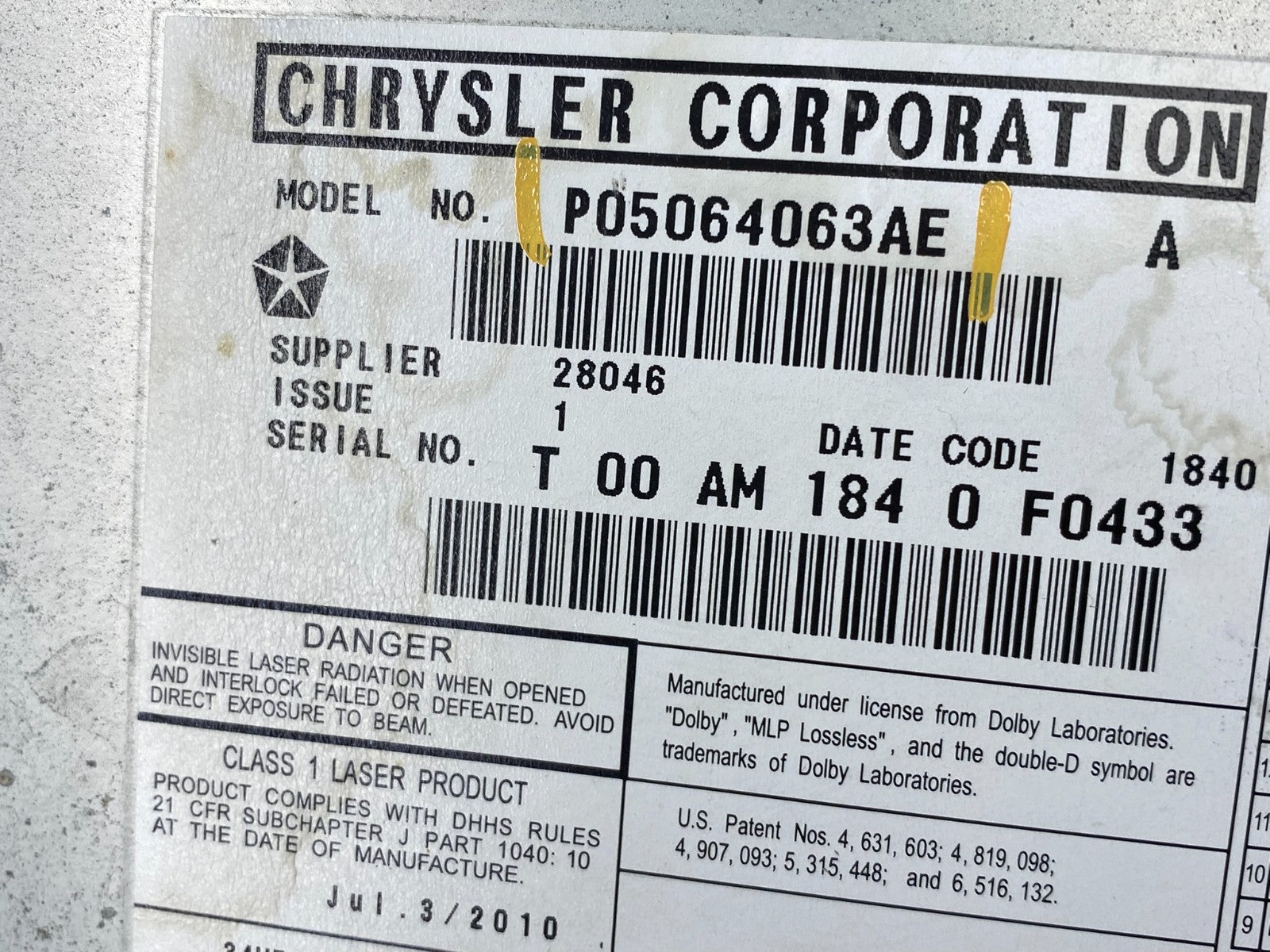 2008 to 2012 Chrysler Town Country DVD Player Receiver OEM AA4425 DG5
