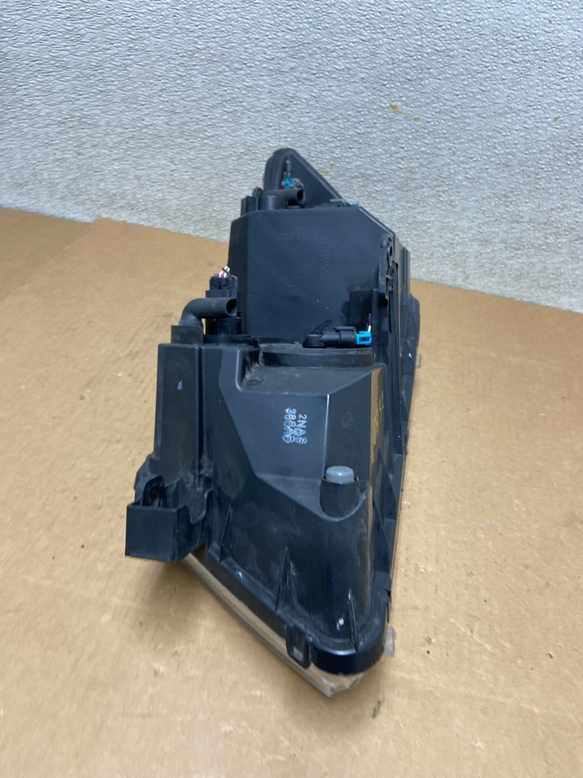 2009 to 2017 Dodge Journey Headlight Right Passenger Rh Halogen Oem Z6752 DW8