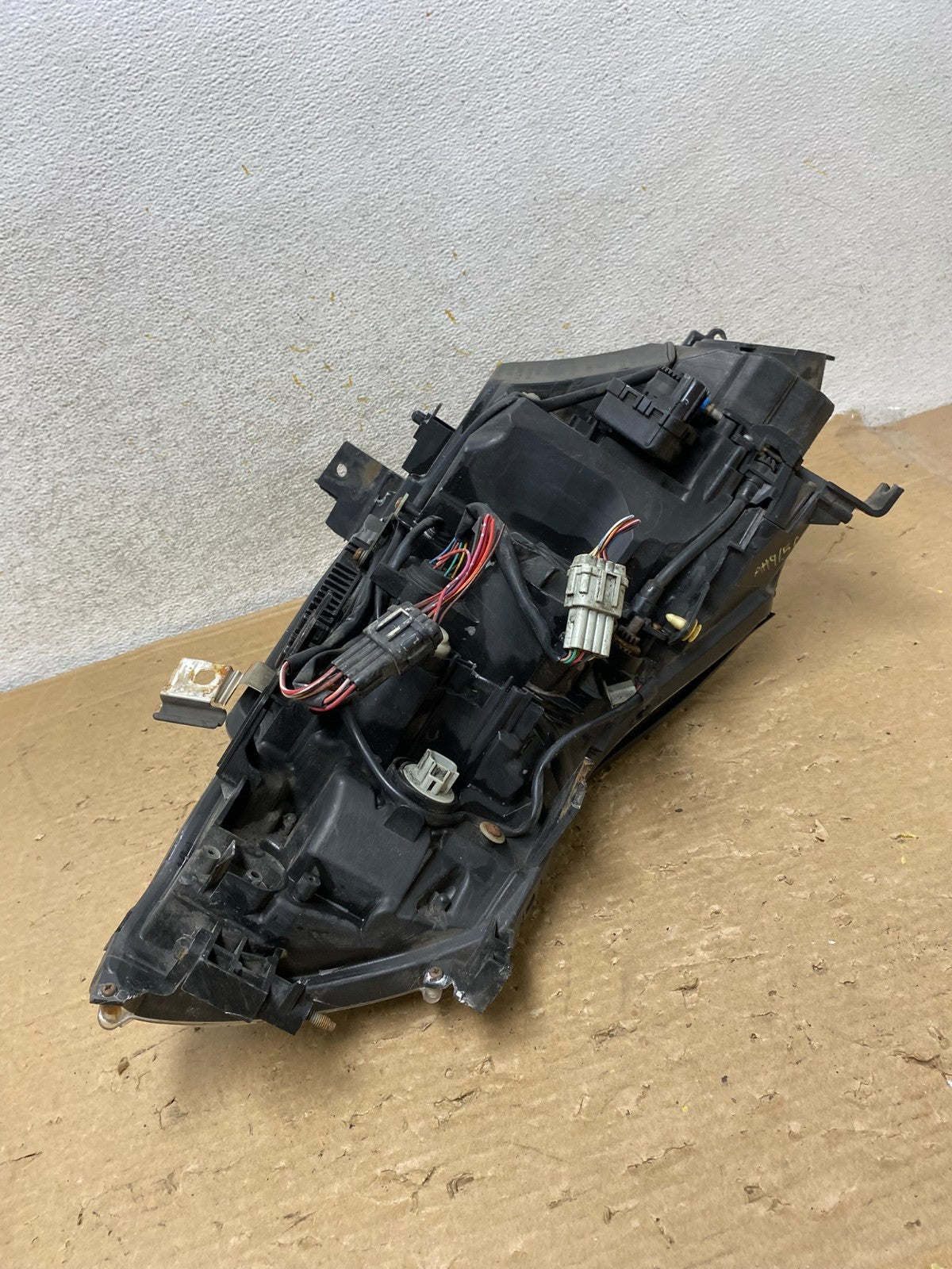 2006 to 2010 Infiniti M35 Left Driver Side Hid Xenon Headlight AH9156 DW9