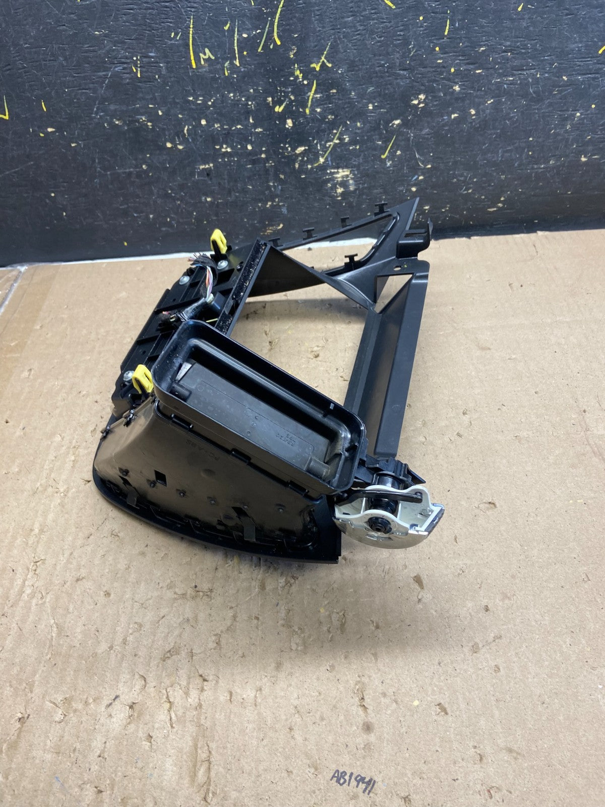 2013 2014 2015 2016 Ford Escape Dash Radio Control Panel Bezel ab5454 DG4
