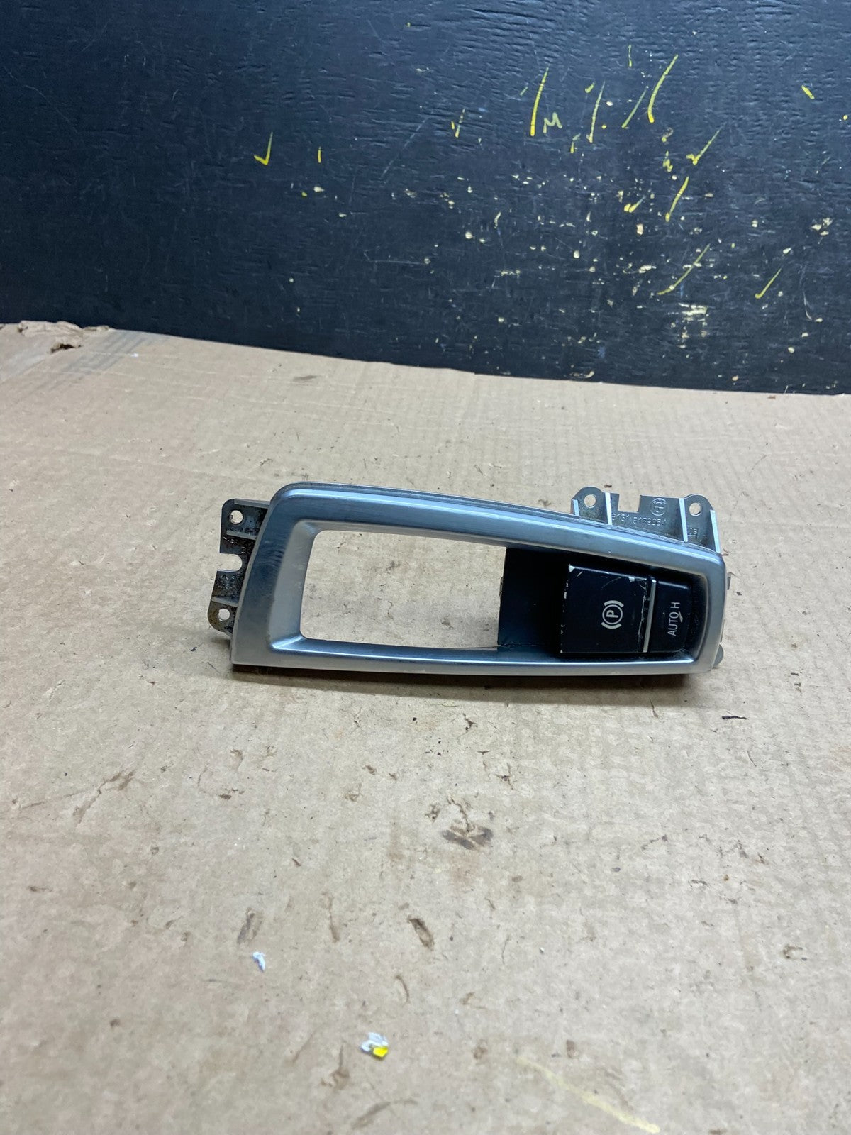 2011 - 2016 BMW 535i 528I 550i Parking Brake Switch Control Button OEM Z0251 DG0