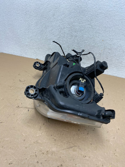 2011 to 2016 Chrysler Town and Country Right Passenger Headlight AG4403 DW6