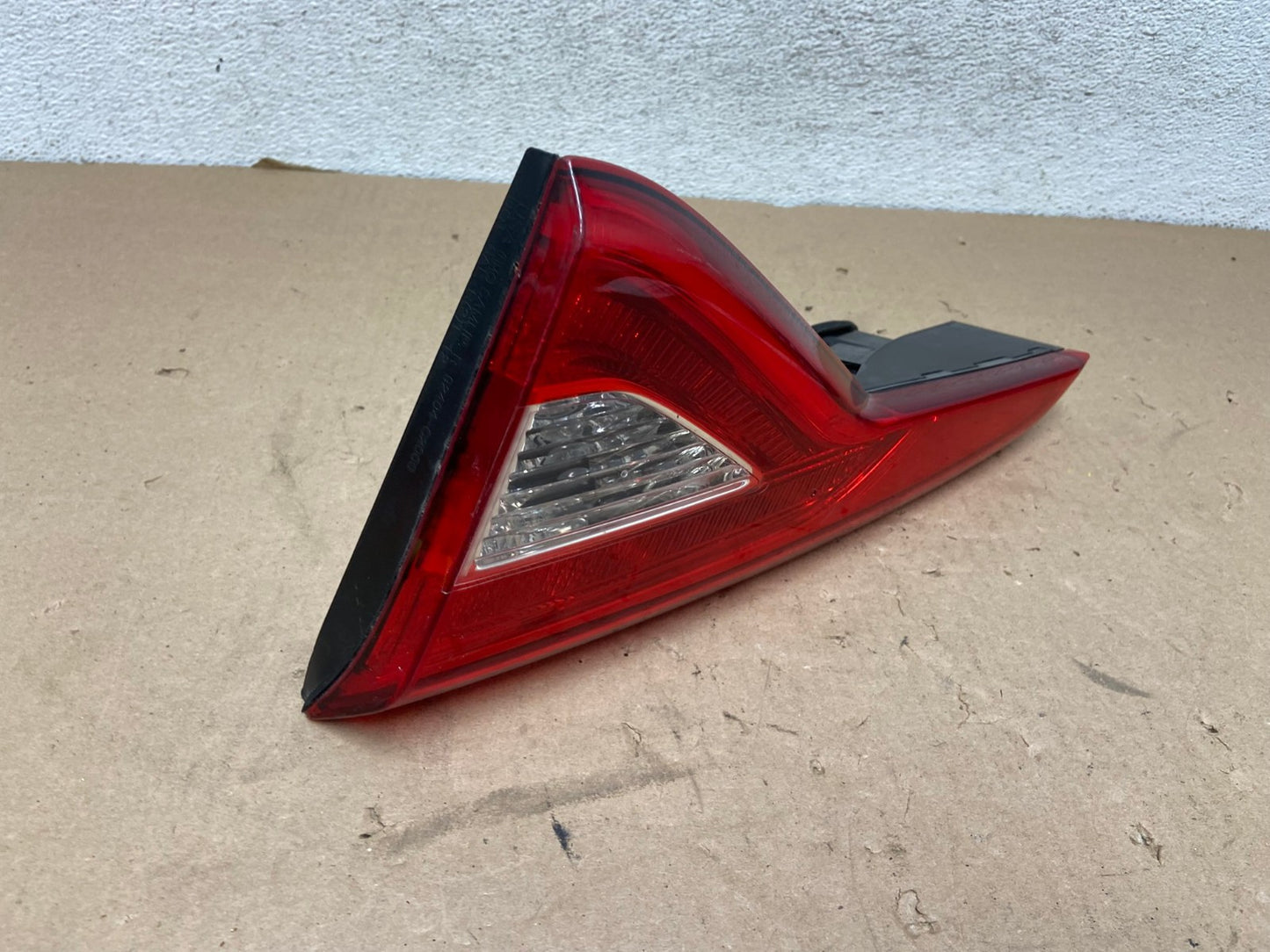2015 2016 2017 Hyundai Sonata Right Passenger RH Inner Tail Light AG4166 LK2