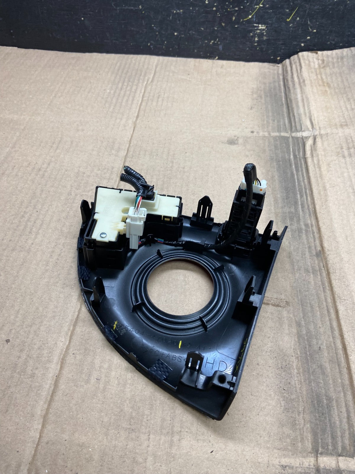 2010 to 2015 Toyota Prius 1.8L Gear Shifter Trim Panel Cover Bezel X1666 DG3