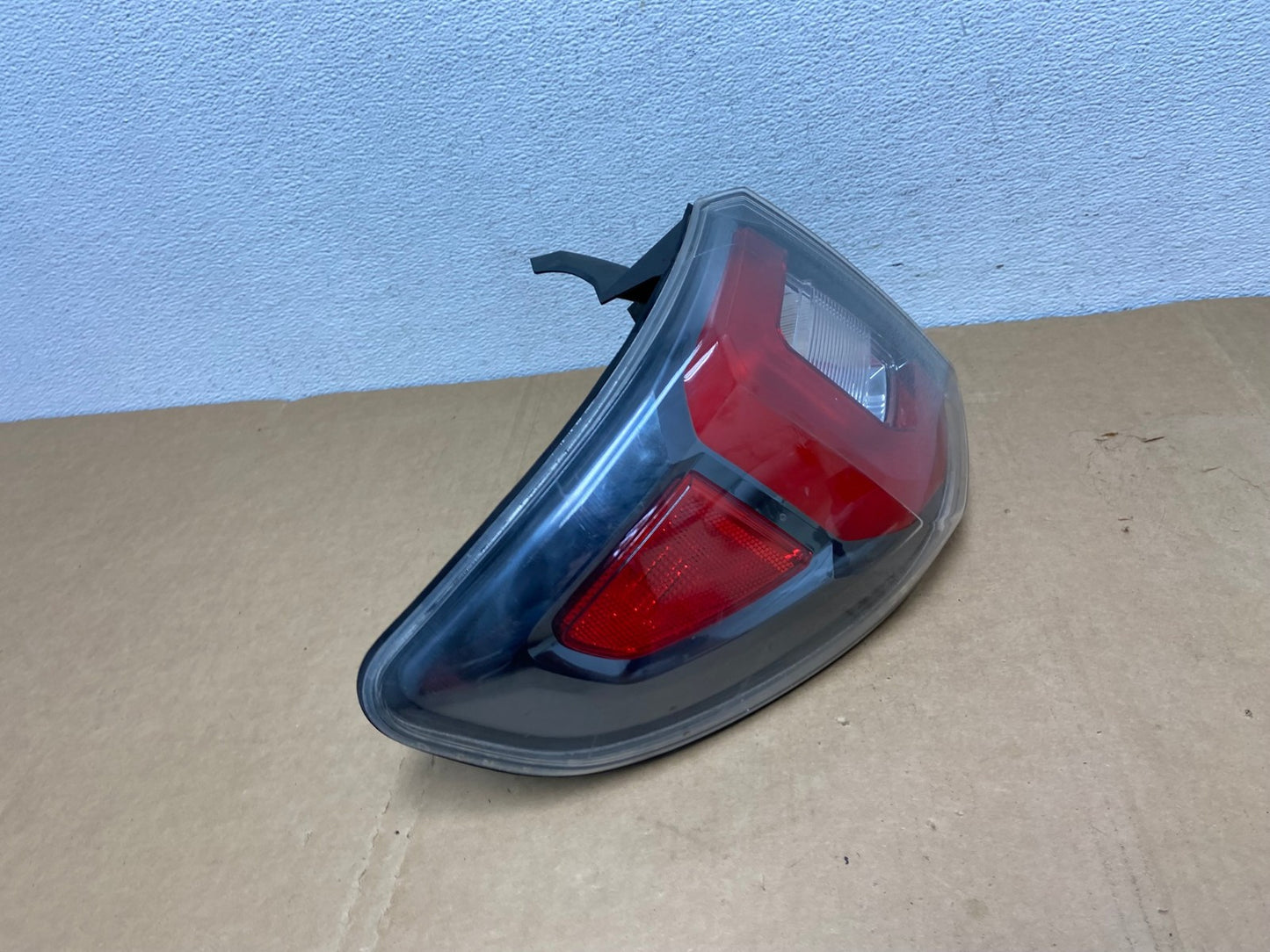 2013 to 2016 GMC Acadia Left Driver LH Side Tail Light AC8387 LK2