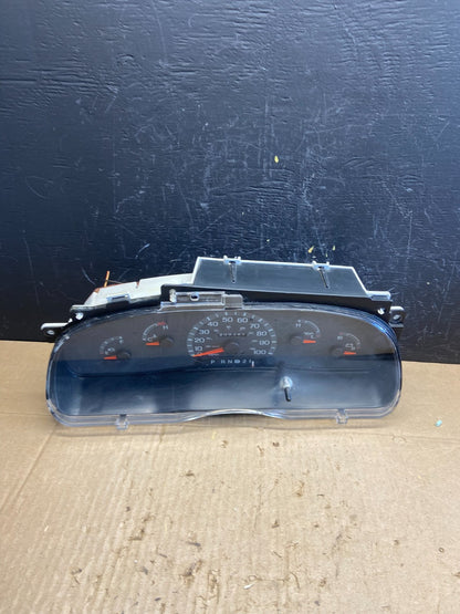 2001-2002 Ford Econoline E250 E350 Van Speedometer Instrument Cluster ab9819 DG0