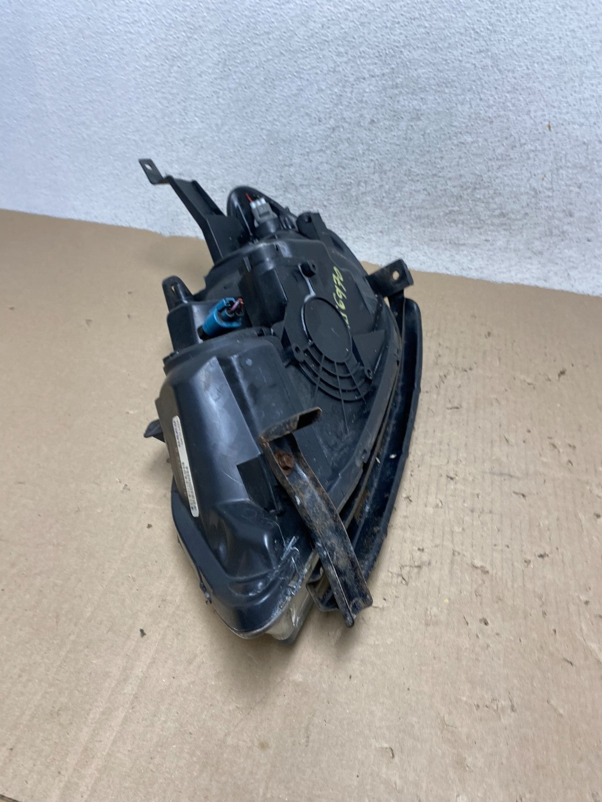 2004 2005 Honda Civic Sedan Headlight Halogen Right Passenger Rh AG6970 DW8