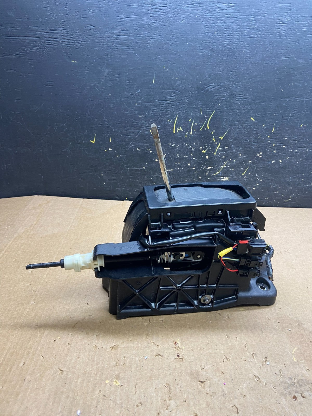 2011-2013 Jeep Grand Cherokee Dodge Durango Floor Gear Shifter 52124792AB Z41924