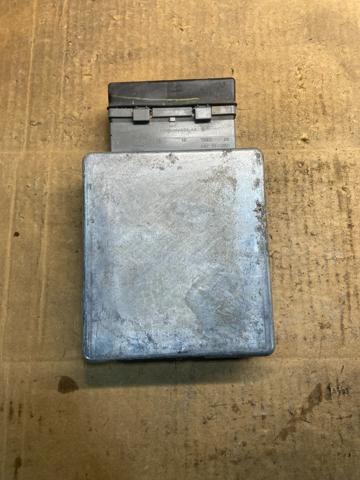 2004 Ford Truck F350SD Engine Control Module Unit ECU ECM y4652 DG1