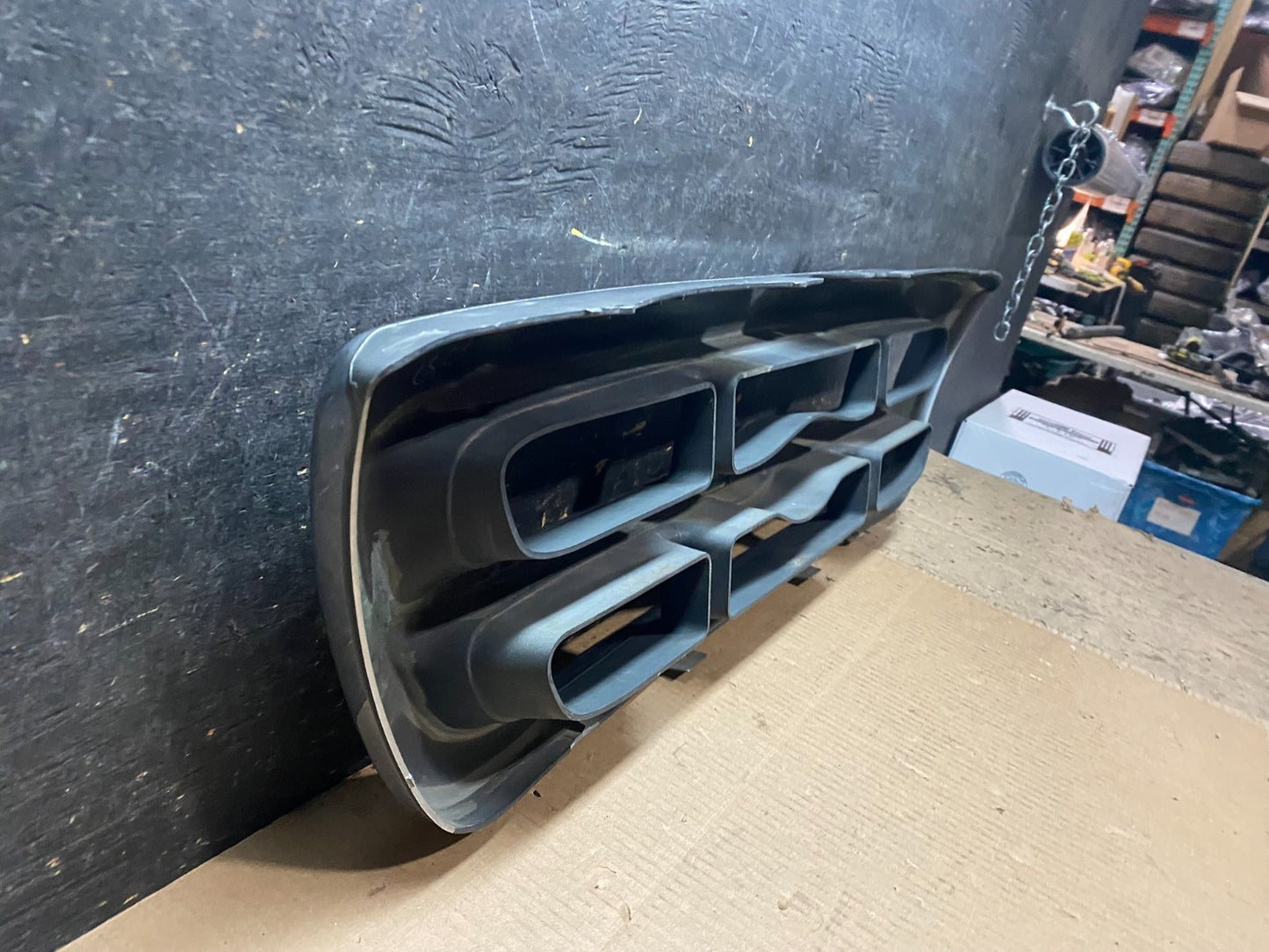1998 to 2000 Ford Ranger Front Upper Grill Grille Oem W5972 DG6