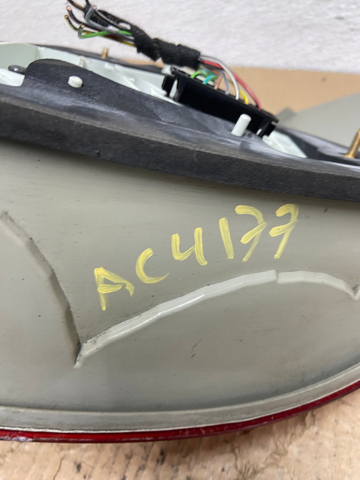 2003-2006 Mercedes E Class Sedan Left Driver LH Side Tail Light AC4177 LK6