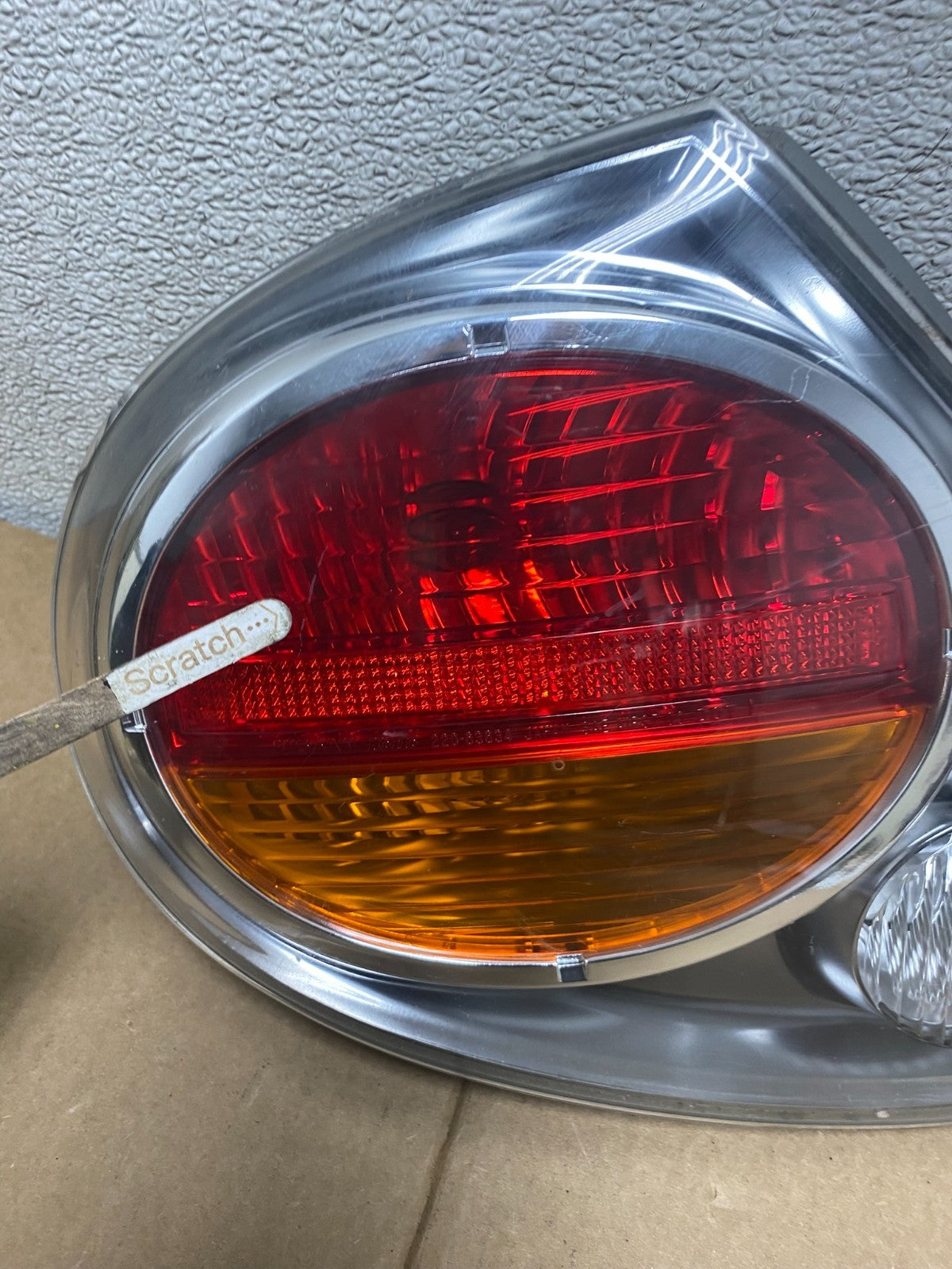 2002 2003 Nissan Maxima Left Driver Lh Side Tail Light U9677 DW3