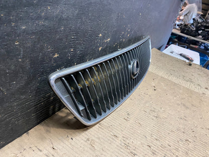 1998 to 2005 Lexus GS300 Front Upper Chrome Grill Grille OEM W6171 DG2