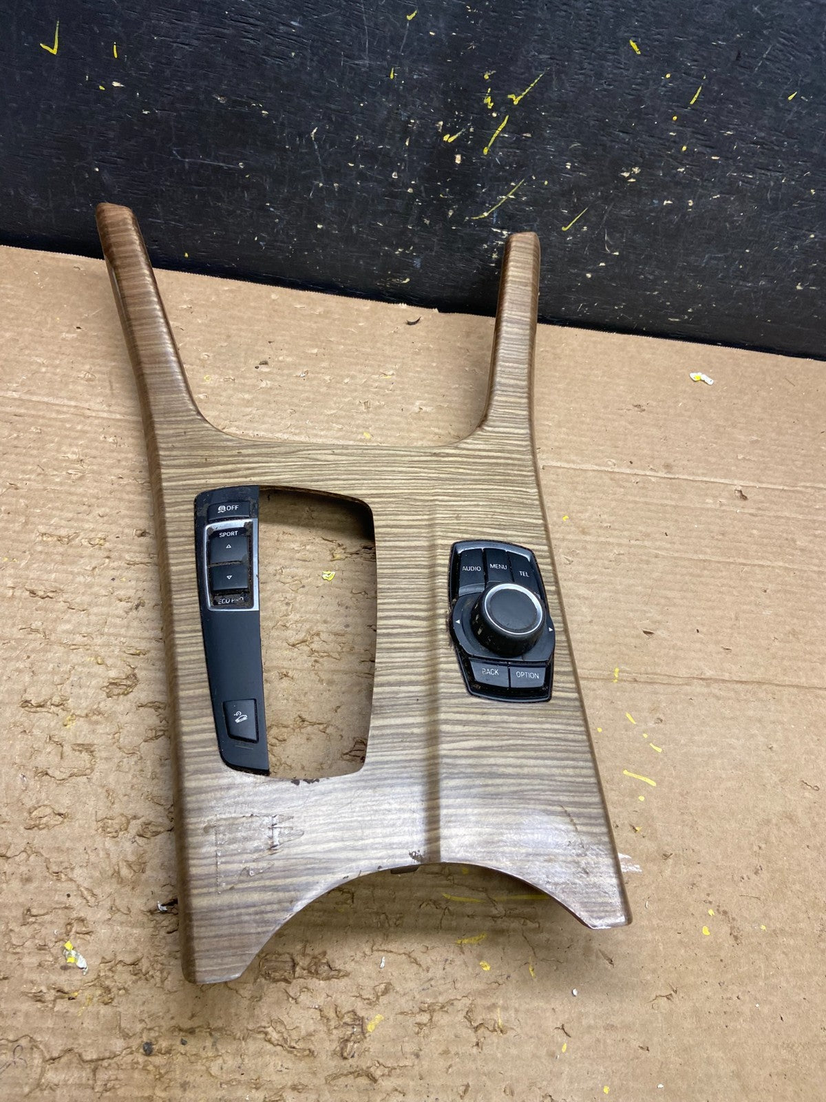 2011-2018 BMW X3 Center Console Shifter Surround Trim Bezel 9184481 W6297 DG0