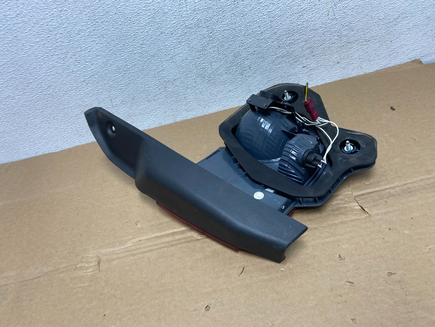 2010-2013 BMW F07 5 Gran Turismo GT Right Passenger Inner Tail Light AD3798 DW6