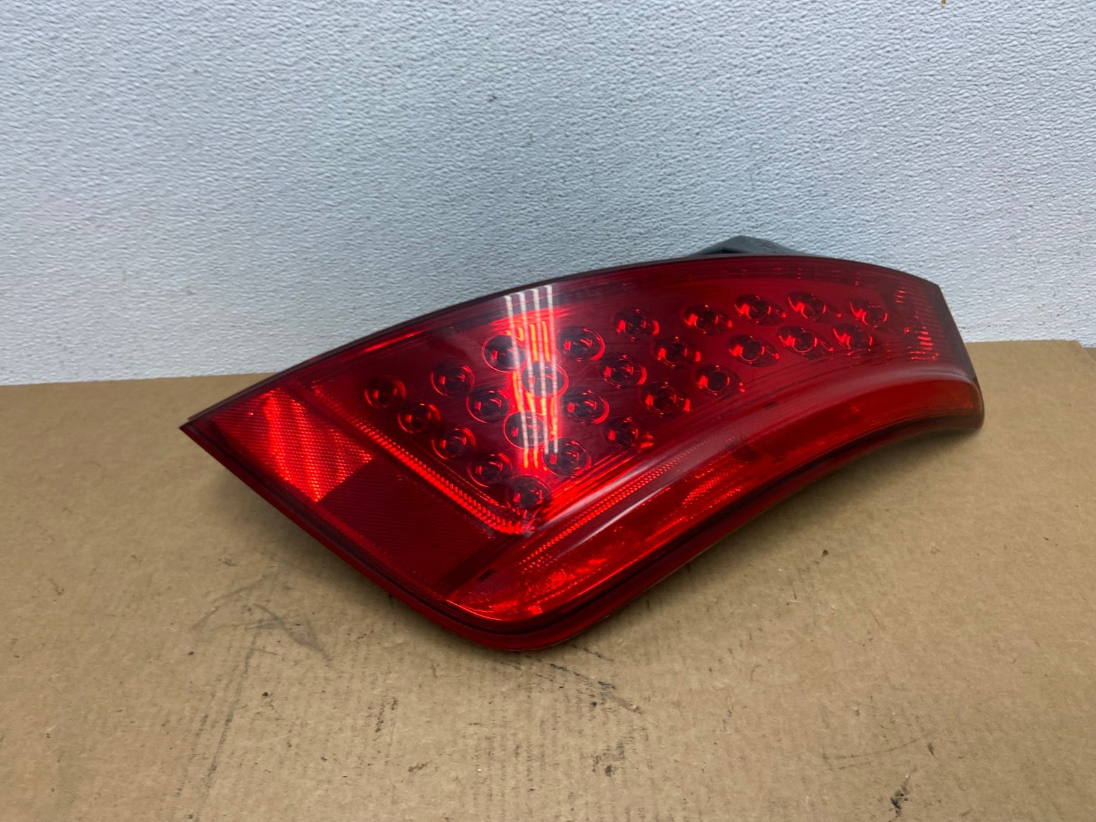 2006 to 2007 Nissan Murano Right Passenger Rh Side Tail Light Oem AC1821 LK0
