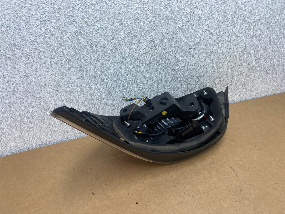 2008 2009 2010 BMW 5 525i 530i Left Driver Lh Tail Side Light AD5334 LK5