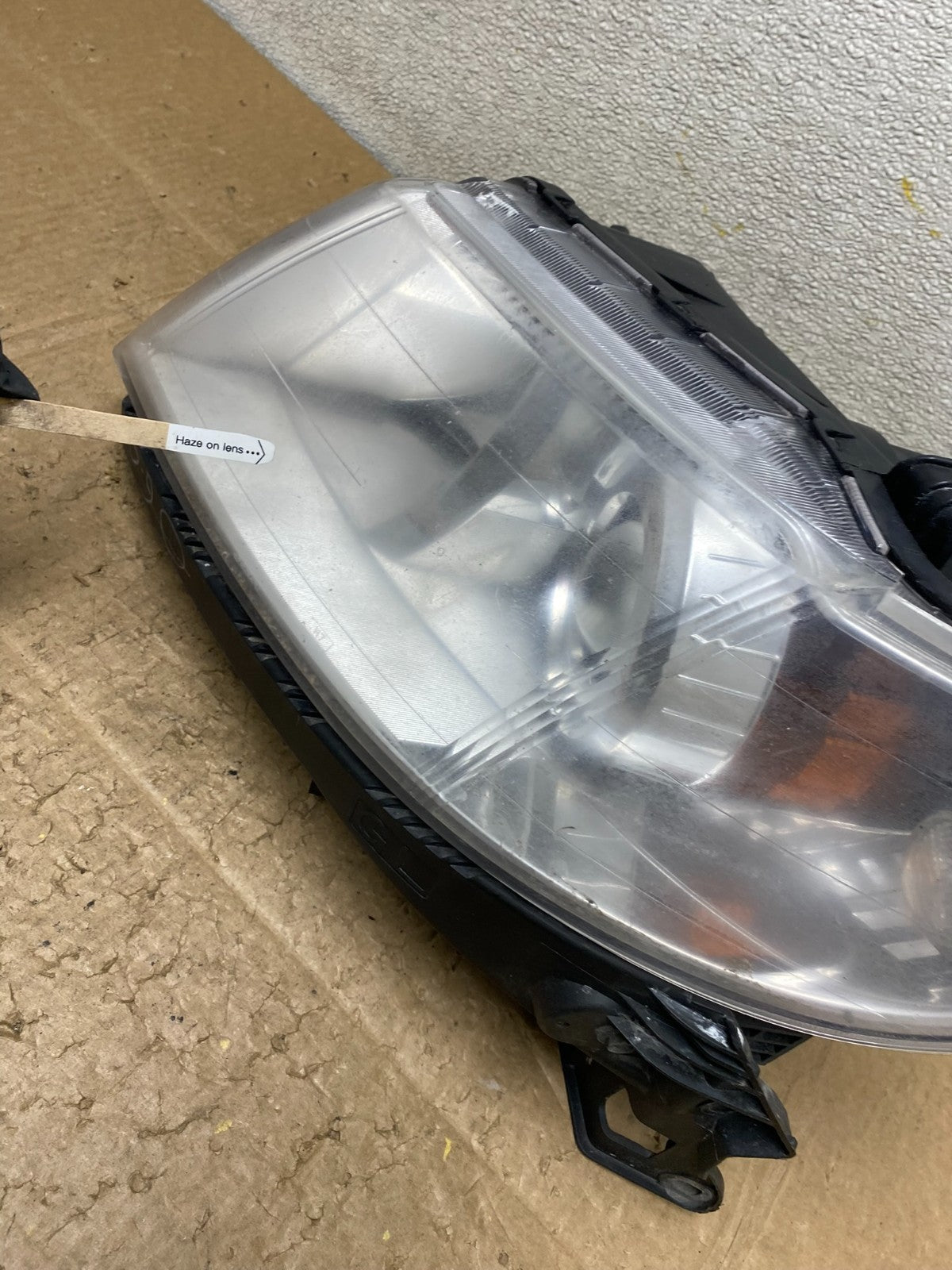 2008 - 2014  Subaru Tribeca Left Driver LH Side Halogen Headlight OEM Z1199 DG4