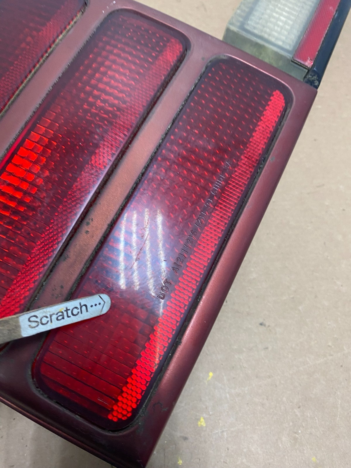 1991-1996 Oldsmobile Cutlass Ciera Left Driver LH Side Tail Light P5178 DG6