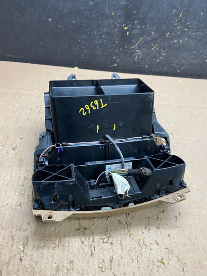 2007 - 2009 Mercedes W211 E550 E320 Center Console AC Heater Air Vent t6362 DG4