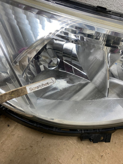 2009 - 2013 Subaru Forester Right Passenger Side Halogen Headlight AF9818 DW3