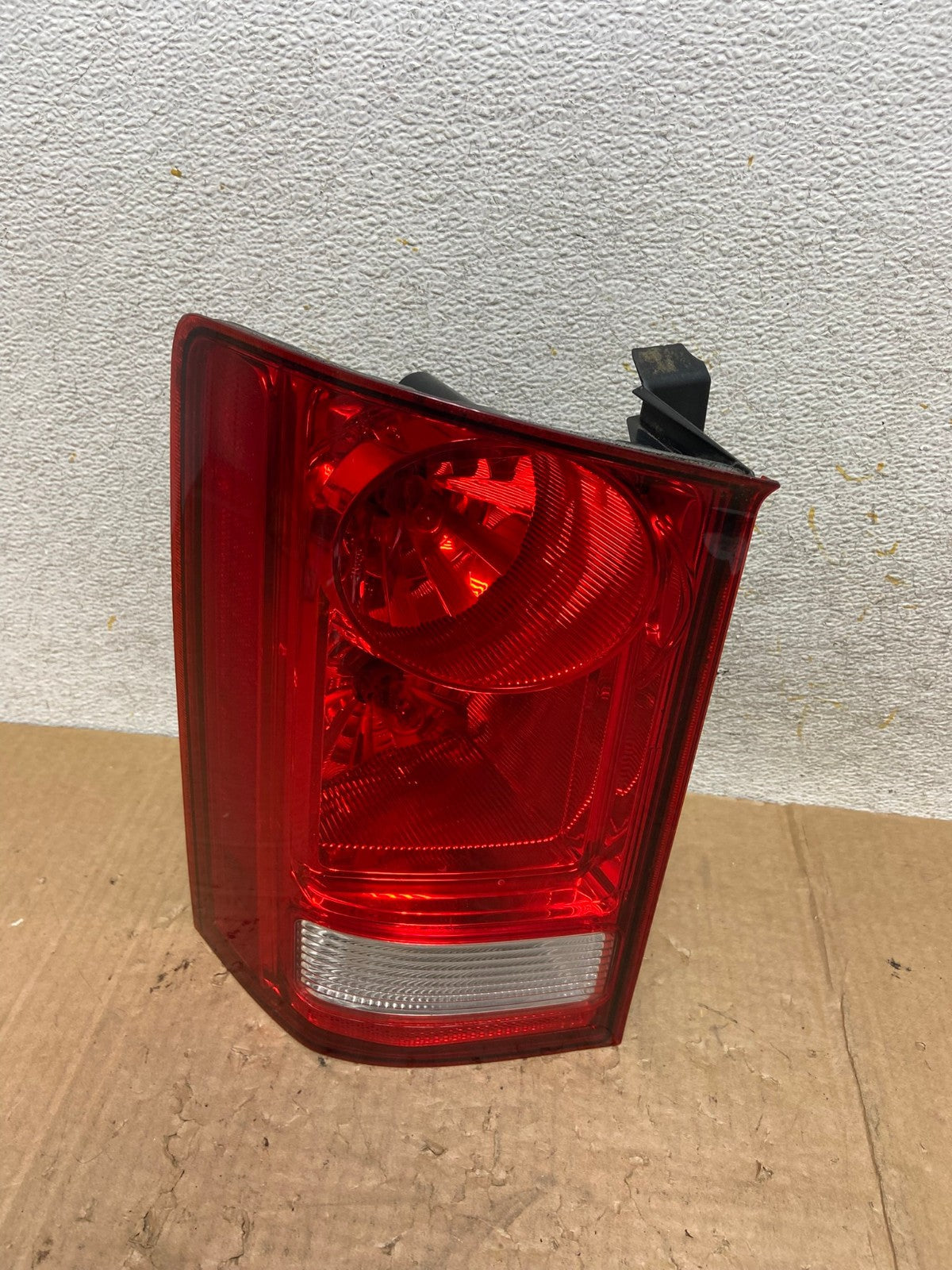 2009 to 2015 Honda Pilot Left Driver Lh Side Tail light AI5523 LK0