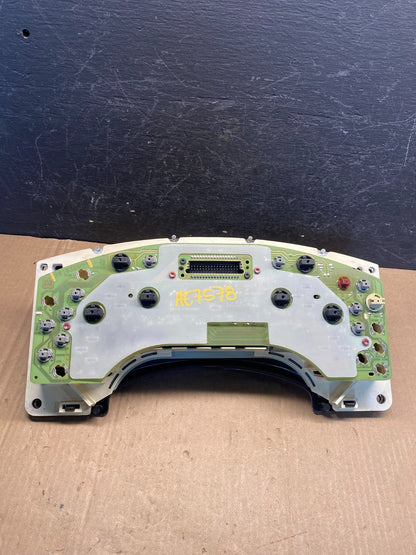 1996- to 2000 Chevrolet Express Speedometer Cluster Gauge 25755008 AE75784
