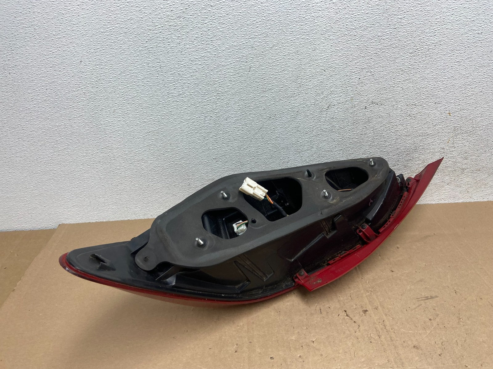 2013-2016 Hyundai Genesis Coupe Left Driver LH Tail Light AE6019 DG4