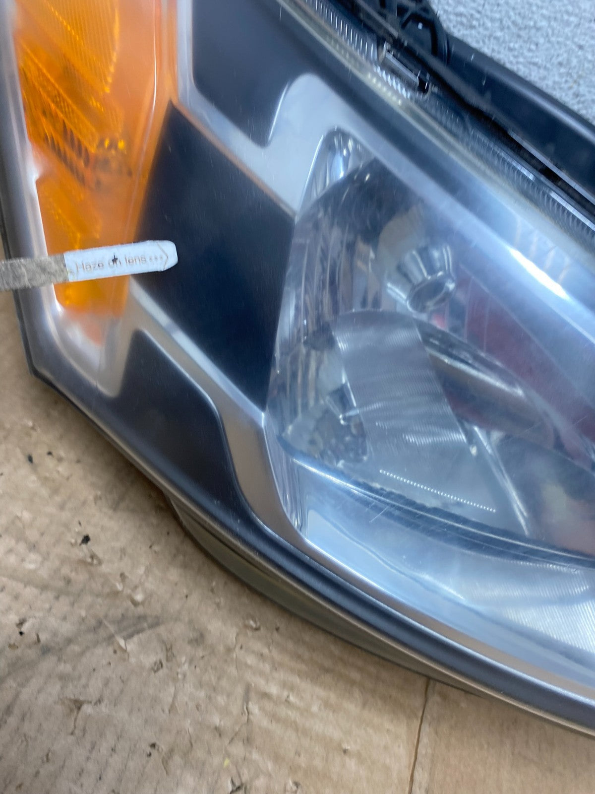 2010 - 2011 Kia Soul Right Passenger RH Headlight Halogen AI4641 DW4