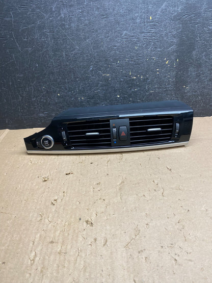 2011- 2017 BMW X3 F25 Center Dash Trim Molding w/ Air Vents AJ1378 DG0