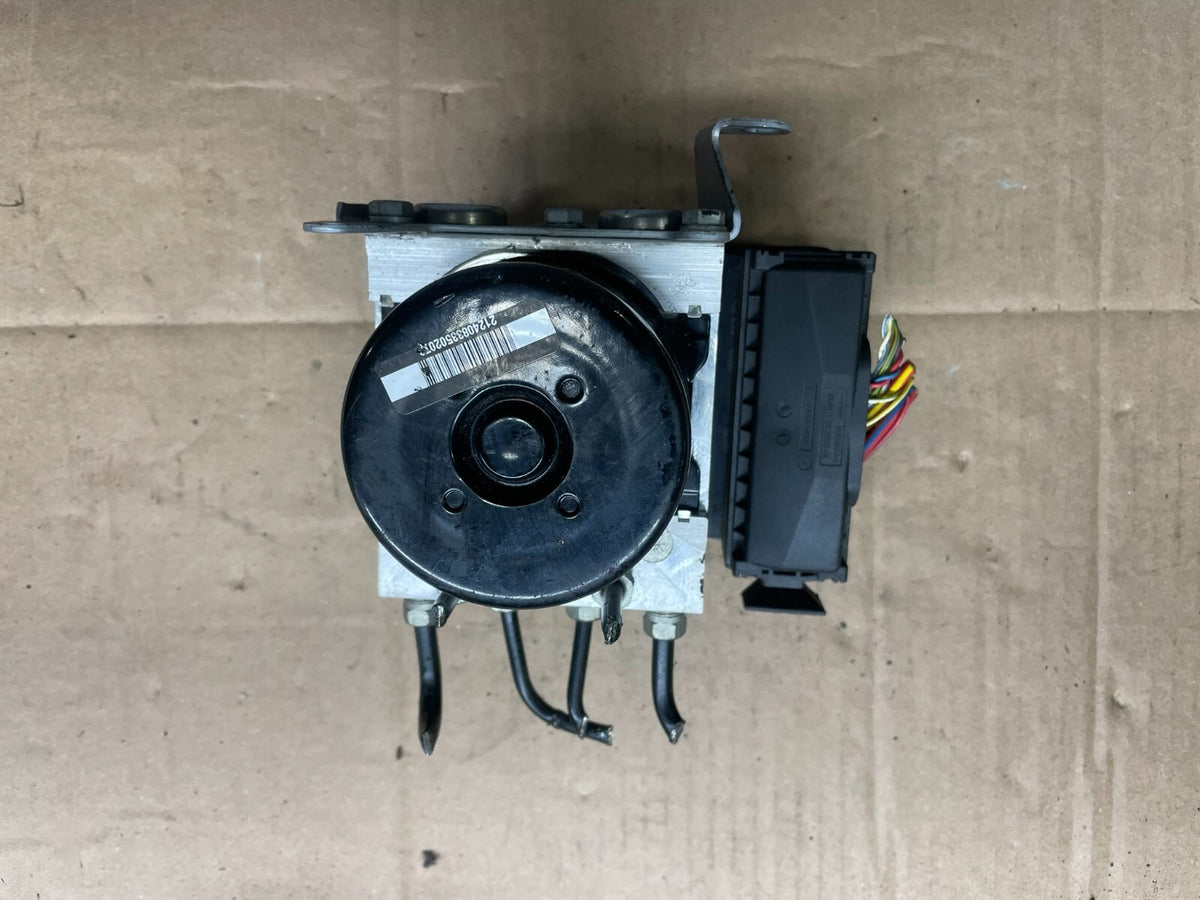BMW ABS Breaking Pump 6777150 O0074 PS0