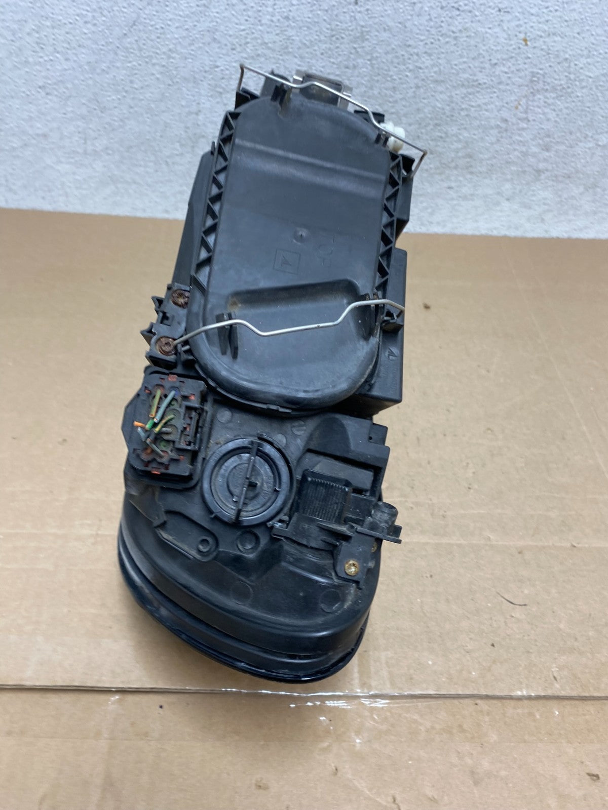 2006-2010 Volvo C70 Right Passenger RH Side Headlight AE4920 DW5