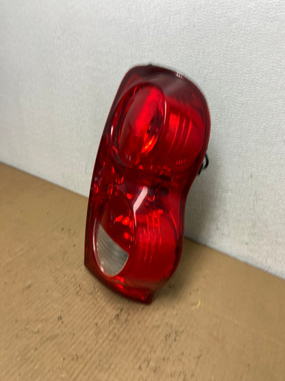 2004-2009 Dodge Durango Tail Light Right Passenger RH Side AD1017 LK1